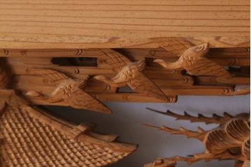 在名　古民具・骨董　近江八景　古い杉材製彫刻欄間一対