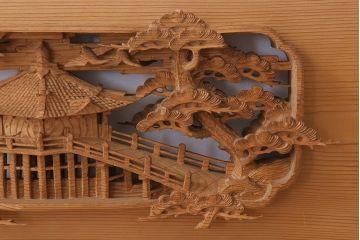 在名　古民具・骨董　近江八景　古い杉材製彫刻欄間一対