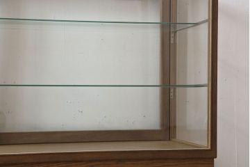 レトロ家具　昭和レトロ　古いナラ材製のシンプルな脚付きガラスケース(ショーケース)
