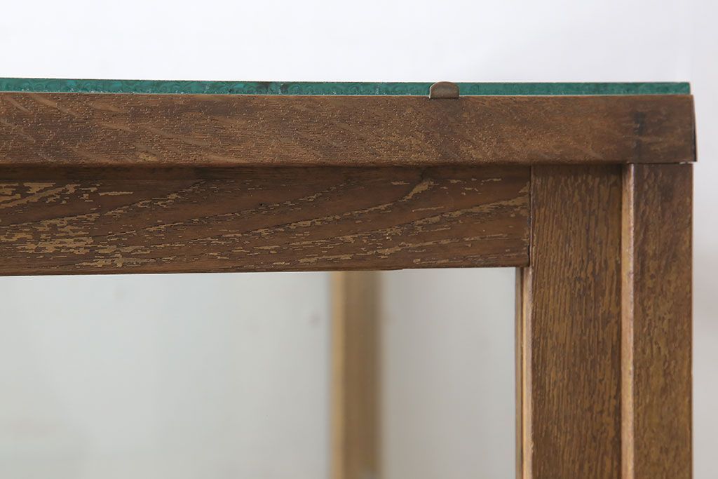 レトロ家具　昭和レトロ　古いナラ材製のシンプルな脚付きガラスケース(ショーケース)