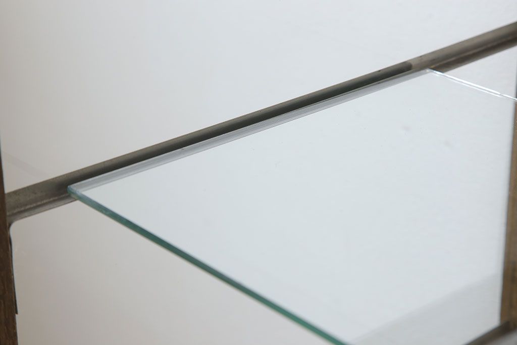 レトロ家具　昭和レトロ　古いナラ材製のシンプルな脚付きガラスケース(ショーケース)