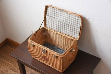 アンティーク雑貨　昭和レトロなアンティークバスケット