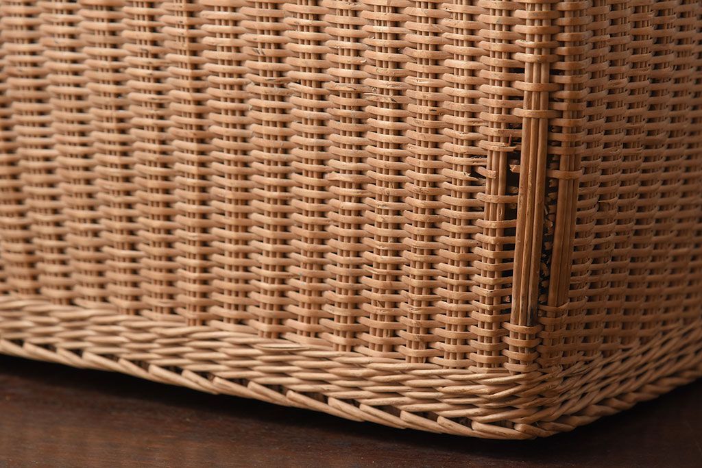 アンティーク雑貨　昭和レトロなアンティークバスケット