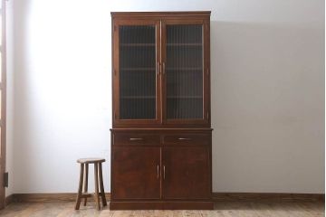 レトロ家具　昭和レトロ　シンプルな木製カップボード(食器棚)(2)