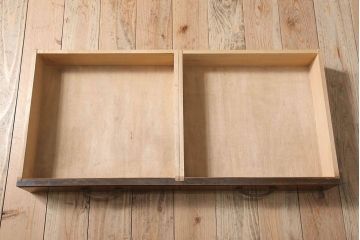 レトロ家具　昭和レトロ　シンプルな木製カップボード(食器棚)(2)