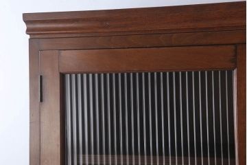 レトロ家具　昭和レトロ　シンプルな木製カップボード(食器棚)(2)