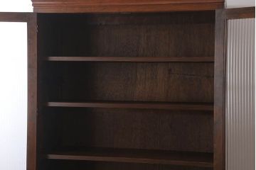 レトロ家具　昭和レトロ　シンプルな木製カップボード(食器棚)(2)