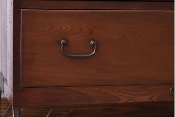 アンティーク家具　前面欅材!鉄脚付き衣装箪笥ローボード(時代箪笥)(1)