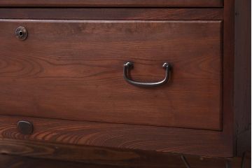 アンティーク家具　前面欅材!鉄脚付き衣装箪笥ローボード(時代箪笥)(1)