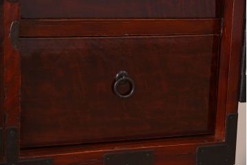 アンティーク家具　古民具・骨董　前面栗材の二段重ね米沢箪笥(衣装箪笥)(2)