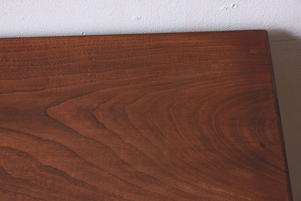 アンティーク家具　前面檜材　大正期　脚付き!引き戸のアンティーク収納棚