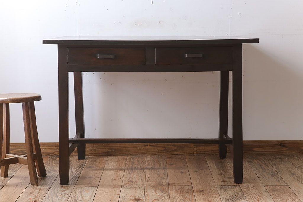 アンティーク家具　引き出し2杯付き!天板カバ材の大きな平机(ダイニングテーブル)