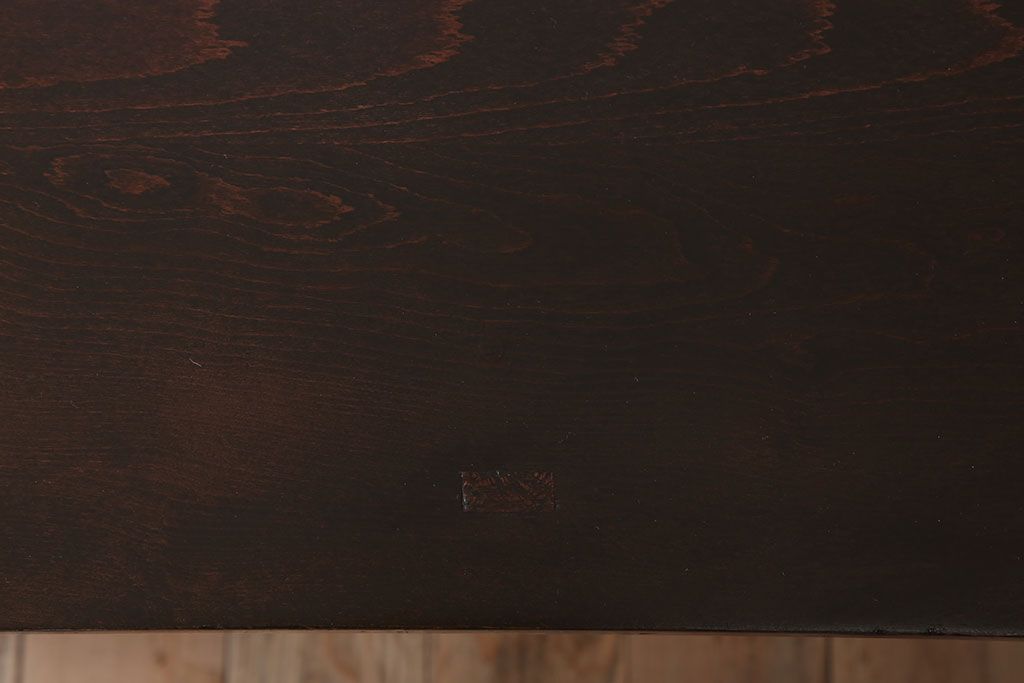 アンティーク家具　引き出し2杯付き!天板カバ材の大きな平机(ダイニングテーブル)