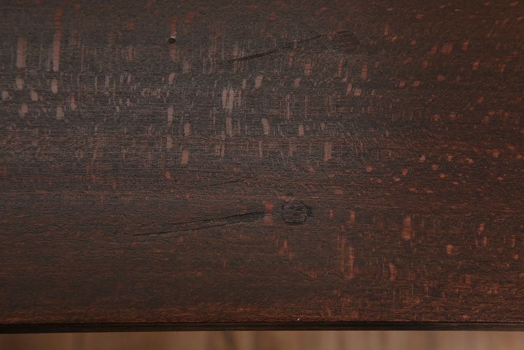 アンティーク家具　引き出し2杯付き!天板カバ材の大きな平机(ダイニングテーブル)