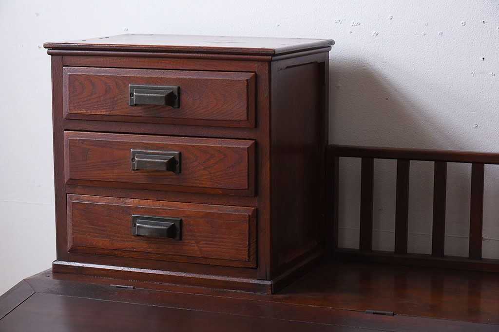 アンティーク家具　大正ロマン　高級品　古い栓材の豪奢な両袖机