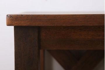 レトロ家具　昭和レトロ!ナラ材製　古い木味が魅力的な角スツール