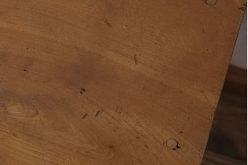 レトロ家具　昭和レトロな古い学校の角スツール(2)