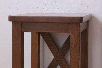 レトロ家具　昭和レトロな古い学校のアンティーク角スツール(1)