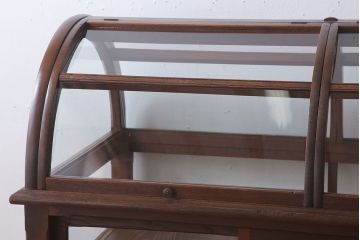 アンティーク家具　栗材・檜材製　大型!古い店舗のおしゃれなショーケース(ガラスケース)