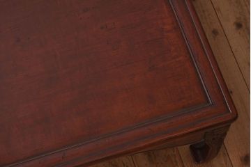 アンティーク家具　鎌倉彫　時代物　漆塗り　彫刻が美しい和製アンティークの大ぶりな座卓(1)