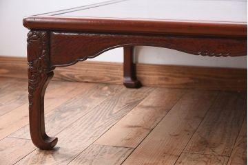 アンティーク家具　鎌倉彫　時代物　漆塗り　彫刻が美しい和製アンティークの大ぶりな座卓(1)