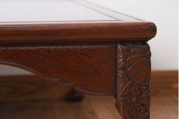 アンティーク家具　鎌倉彫　時代物　漆塗り　彫刻が美しい和製アンティークの大ぶりな座卓(2)