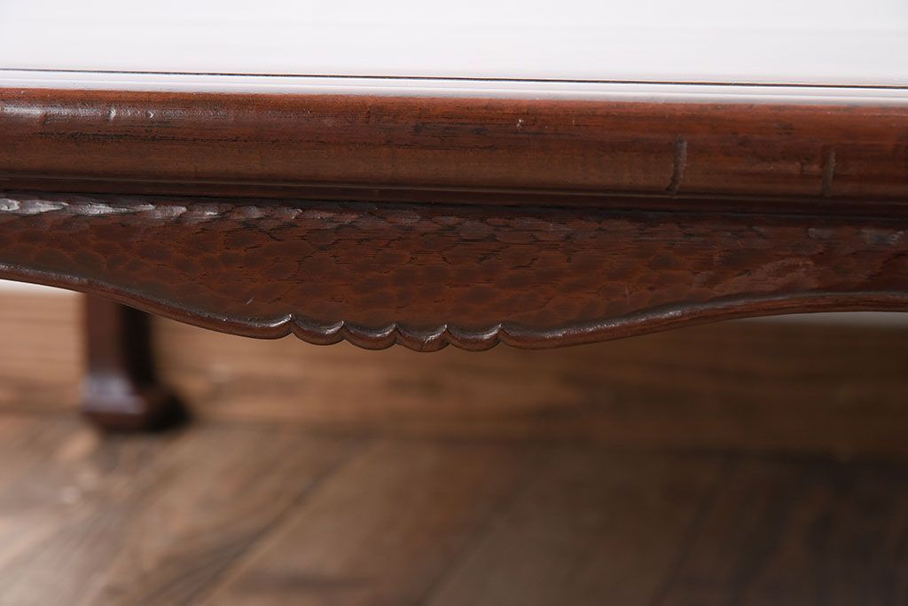 アンティーク家具　鎌倉彫　時代物　漆塗り　彫刻が美しい和製アンティークの大ぶりな座卓(2)