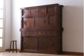 アンティーク家具　古民具・骨董　鏡板・前板欅材!味わい深いアンティーク金沢水屋箪笥