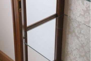 中古　イタリア製　優雅なデザインのキュリオケース(ガラスケース・飾り棚)(1)