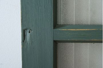 銀モールガラス入り!くすんだグリーンペイントの小ぶりなドア(扉・窓)