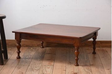 アンティーク家具　大正期　総欅材のセンターテーブル(座卓)