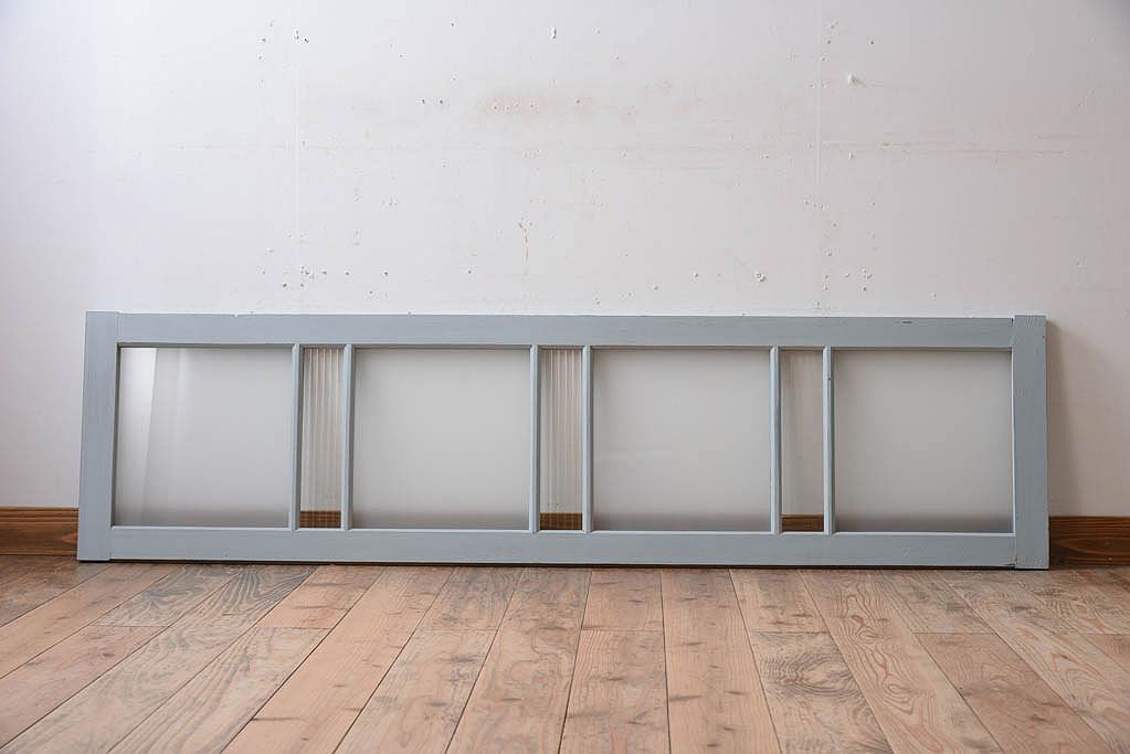 アンティークペイントの横型明り取り(窓)(1)