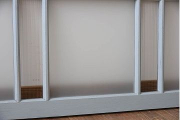 アンティークペイントの横型明り取り(窓)(1)