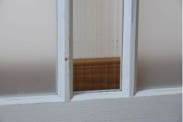 アンティークペイントの横型明り取り(窓)(1)