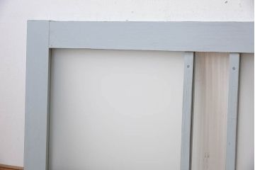 アンティークペイントの横型明り取り(窓)(1)