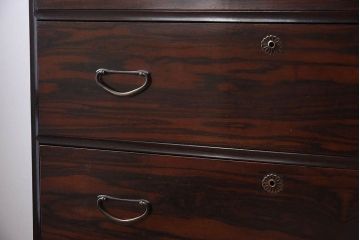 アンティーク家具　前面縞黒檀　関西産!上品な衣装箪笥(チェスト)