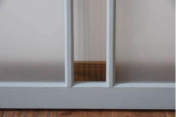 アンティークペイントの横型明り取り(窓)(2)