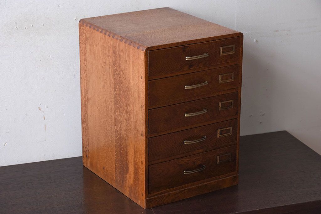 レトロ家具　ネームプレート付き!ナラ材製のレトロなアンティーク小引き出し