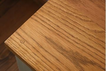 アンティーク家具　ホワイトオーク天板　ネームプレート付き!25杯引き出しのペイントサイドボード