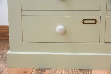 アンティーク家具　ホワイトオーク天板　ネームプレート付き!25杯引き出しのペイントサイドボード