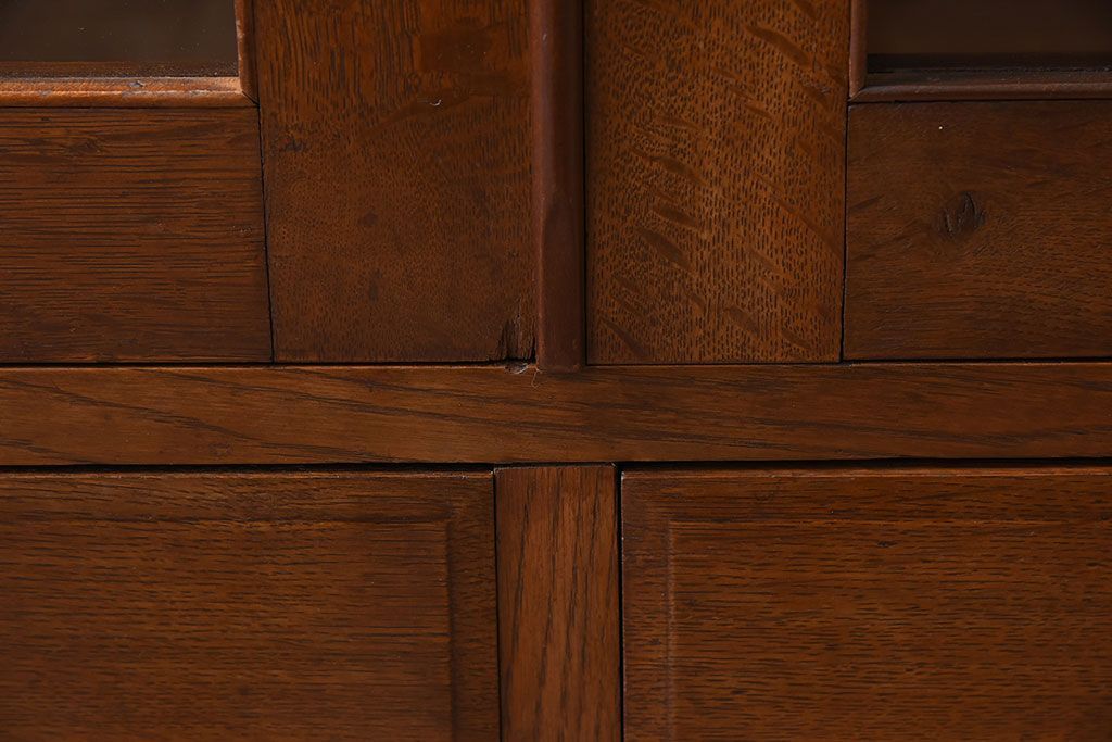 レトロ家具　和製アンティーク　ナラ材製!レトロモダンな小ぶり本箱(ブックケース)