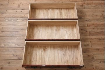 【N様ご成約分】中古　岩谷堂箪笥　手打ち金具　木地呂塗り　上質な重ね衣装箪笥