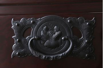 【N様ご成約分】中古　岩谷堂箪笥　手打ち金具　木地呂塗り　上質な重ね衣装箪笥