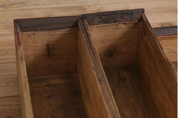 アンティーク家具　古民具・骨董　前面欅材製　江戸期の三国車箪笥