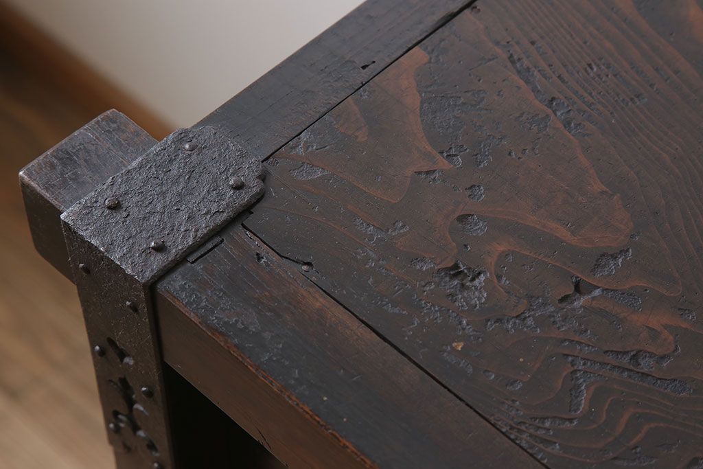 アンティーク家具　古民具・骨董　前面欅材製　江戸期の三国車箪笥