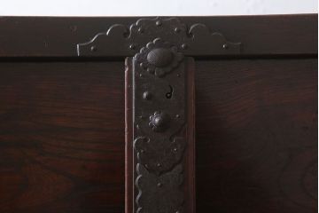 アンティーク家具　古民具・骨董　前面欅材製　江戸期の三国車箪笥