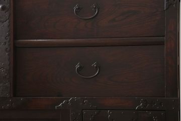 アンティーク家具　古民具・骨董　前面欅材製　江戸期の三国車箪笥