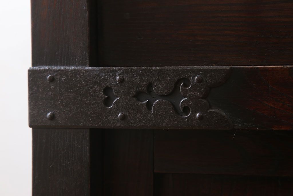 アンティーク家具　古民具・骨董　前面欅材製　江戸期の三国車箪笥