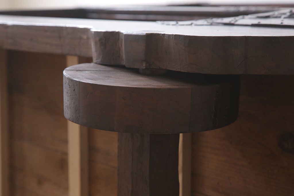 アンティーク家具　古民具・骨董　前面欅材製　江戸期の三国車箪笥