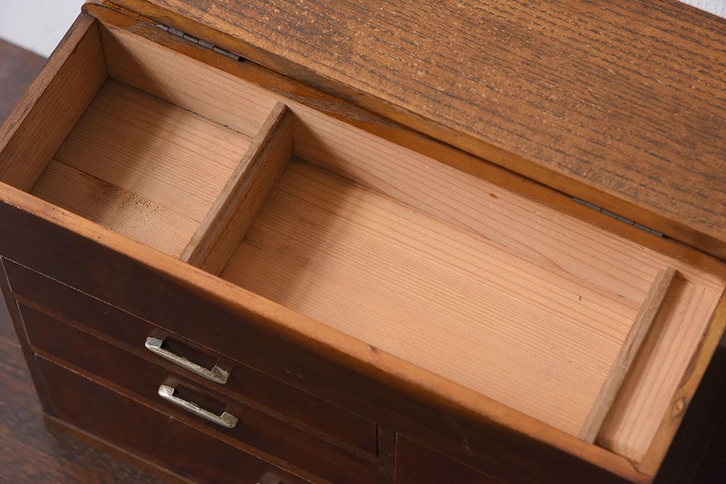 アンティーク雑貨　古い木製のレトロなアンティーク裁縫箱(小引き出し)